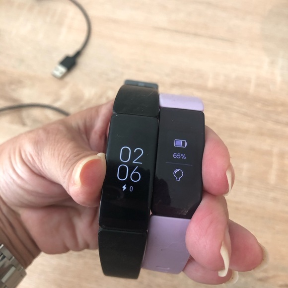 2 Fitbit Inspire HR his and hers new without boxes - Picture 7 of 9